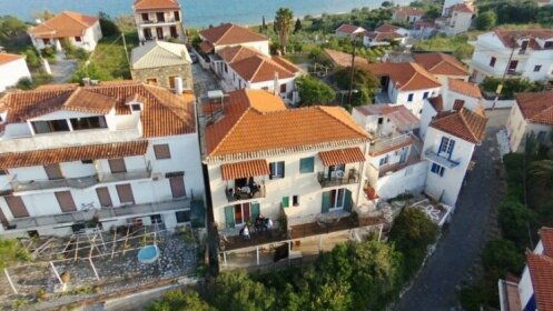 Violetta Rooms