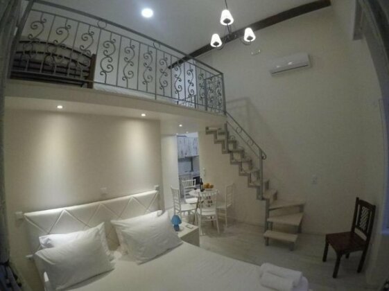 Xenias Rooms Apartments - Photo2