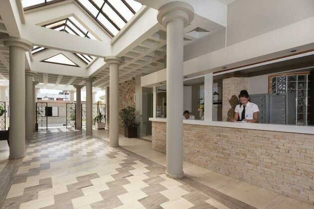 Argiri Hotel & Apartments - Photo3