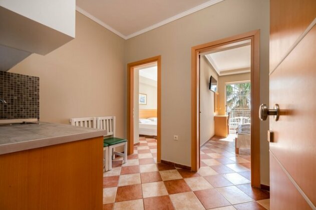 Argiri Hotel & Apartments - Photo5