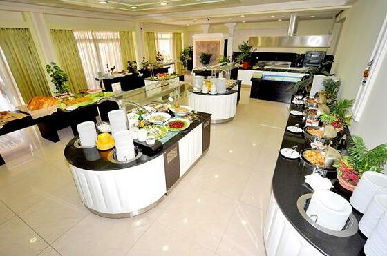 Gaia Palace - Photo3