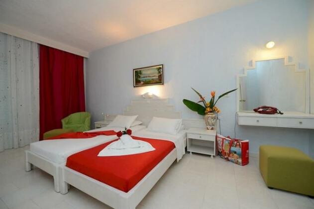 Golden Star Hotel Apartments - Photo5