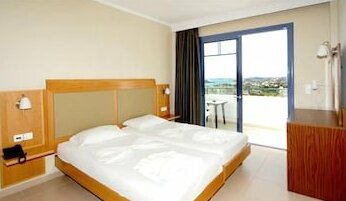 Hermes Hotel - Photo5
