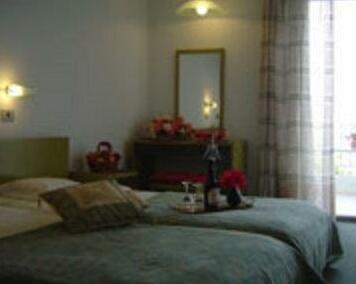 Mediterranee Susp - Photo3