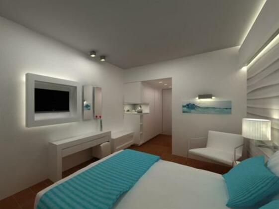Smartline Moremeni Cosmopolitan - Photo3