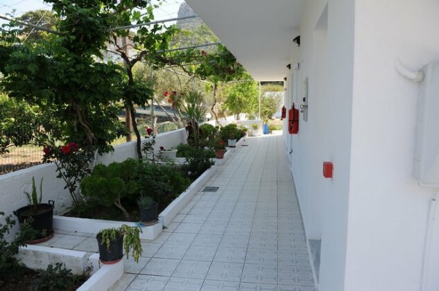 Spring Studios - Photo2