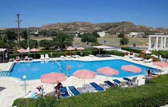 Sunny View Hotel - Photo2