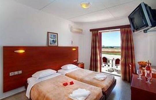 Sunny View Hotel - Photo3