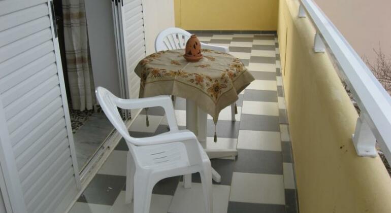 Vasilis studios 2 - Photo3