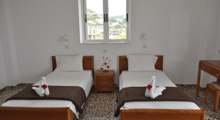 Vasilis studios 2 - Photo4