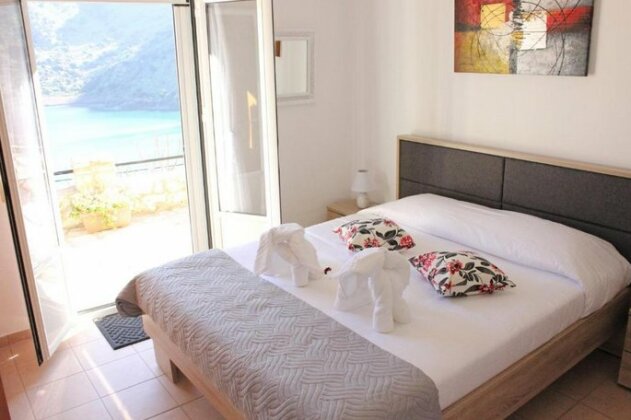 Anastasia's Place in Kournas - Photo4