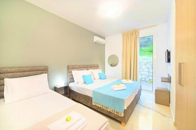 Costa Maris Villa - Photo3