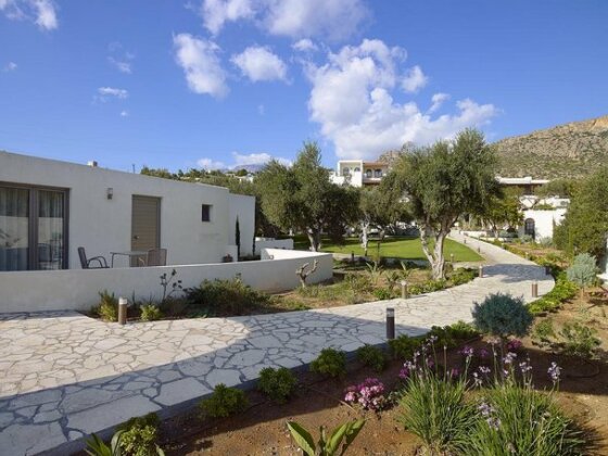 Coriva Beach Hotel - Photo3