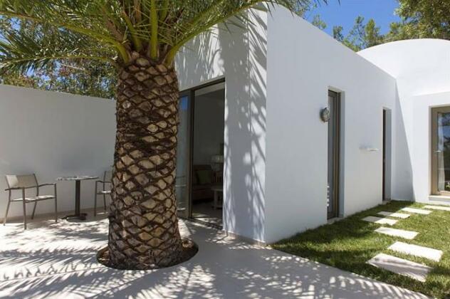 Kakkos Bay Hotel and Bungalows - Photo4