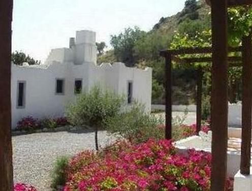 Tania Apartments - Photo3