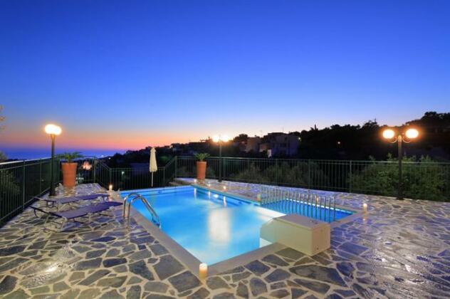 Themis Villa - Photo5
