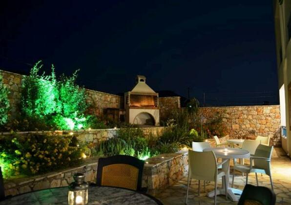 Athena Kythera - Photo3