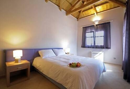 Castri Village - Photo5