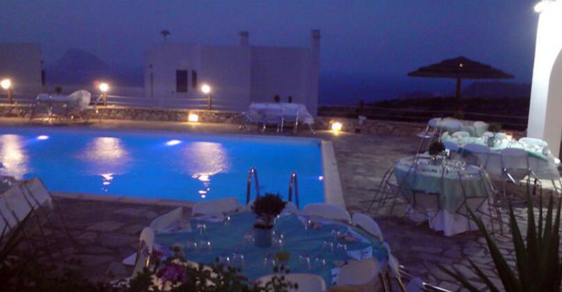 El Sol Hotel - Photo2