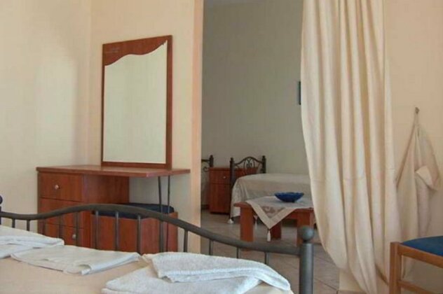 Prapas Apartments - Photo5