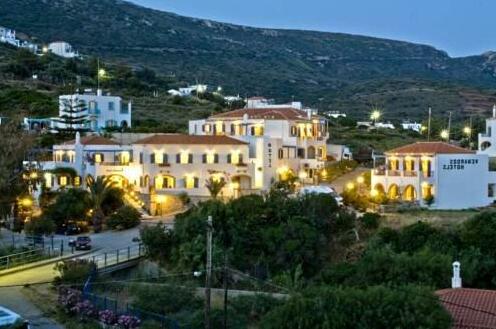 Venardos Hotel - Photo2