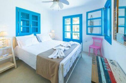 Anemoskala Cycladic Traditional House