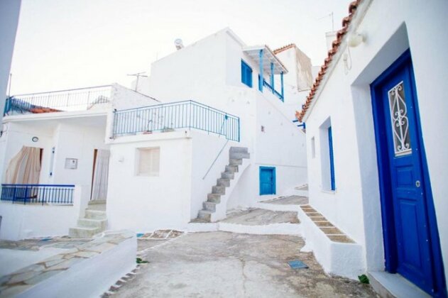 Kythnian Traditional 19th Century House - Photo5