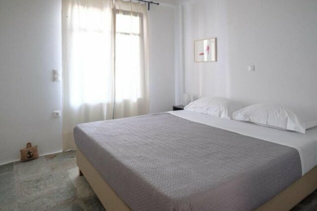 Liotrivi Houses - Photo4