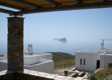 Liotrivi Houses