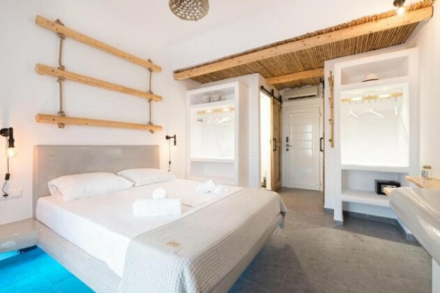 Mantellina Suites - Photo2