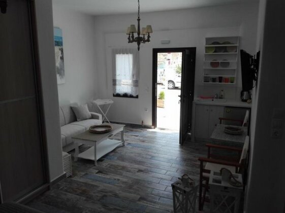 Tzamaros Studios - Photo3