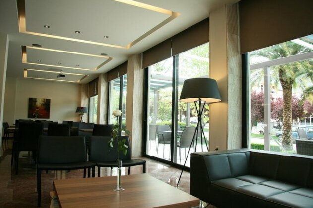 Alexakis Hotel - Photo4