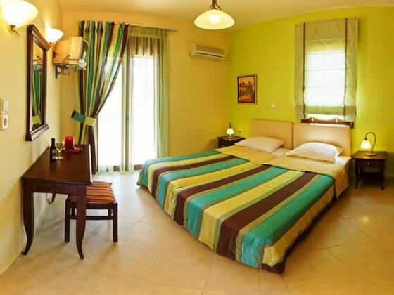Eligia Villas - Photo2