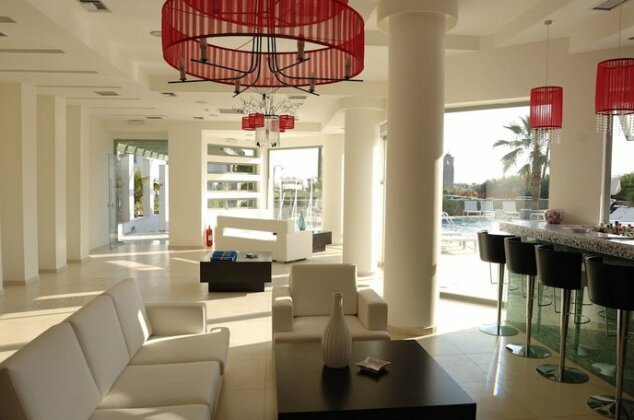 Angela Suites Boutique Hotel - Photo3