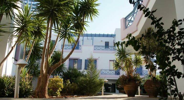 Cybele Apartments