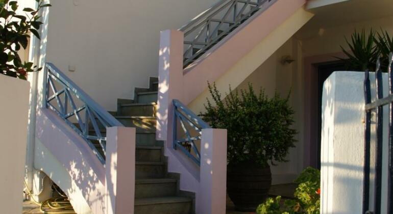 Cybele Apartments - Photo2