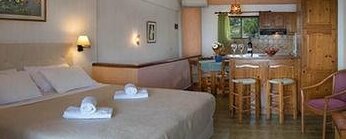 Ferma Solaris Apartments - Photo2