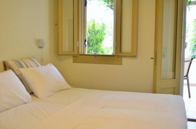 Glaros Apartments A - Photo3