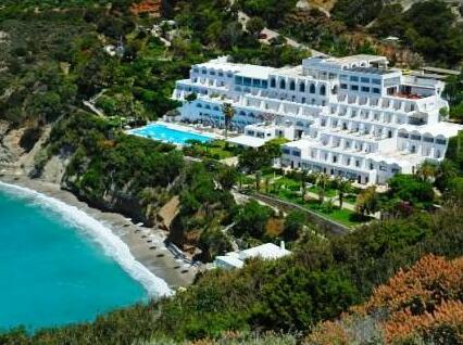 Istron Luxury Villas - Photo3