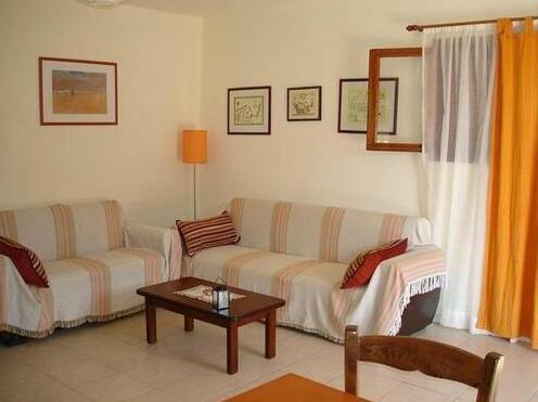 Maridatis Apartments - Photo3