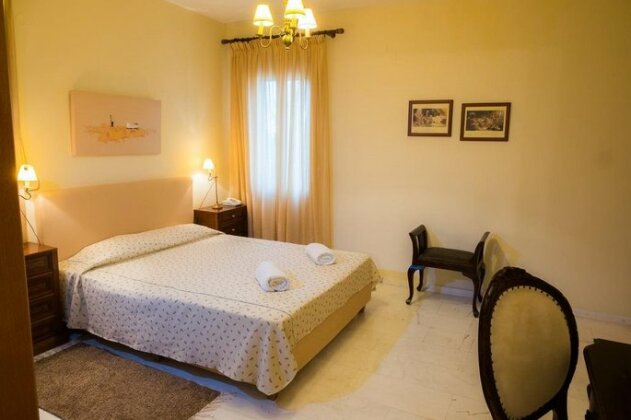 Nimfes Villas - Photo3