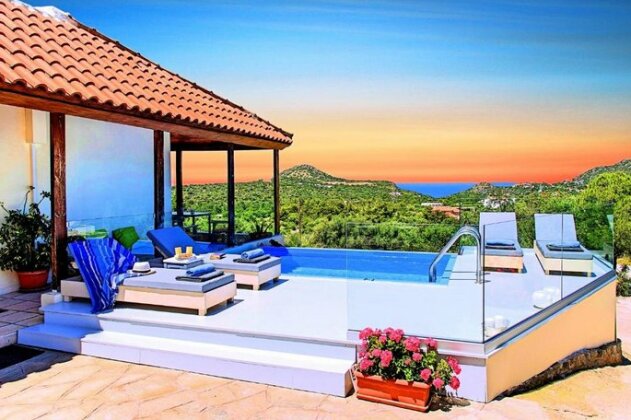 Olive Green Villa - Photo2