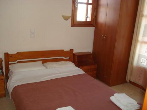 Philoxenia Rooms - Photo3