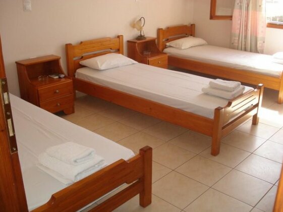 Philoxenia Rooms - Photo5