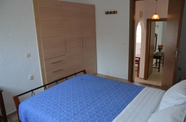 Poppy Villas - Photo3