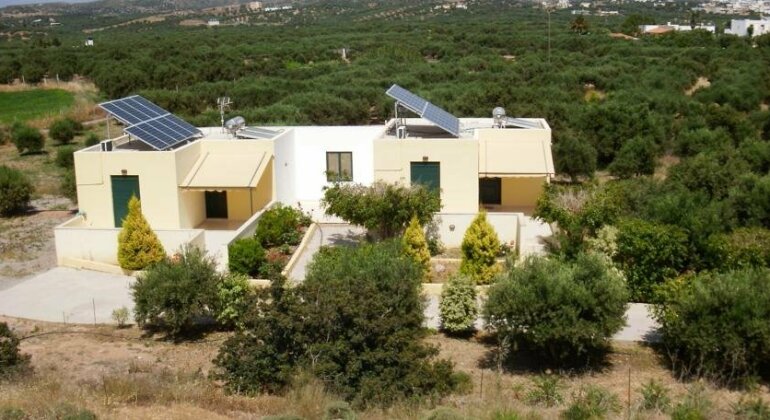 Rousolakos Apartments - Photo2