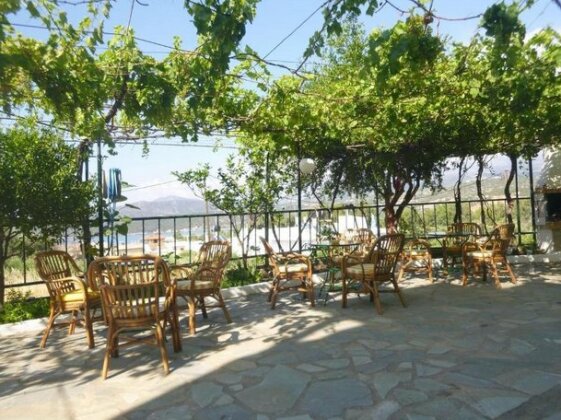 Stavros Apartments - Photo2