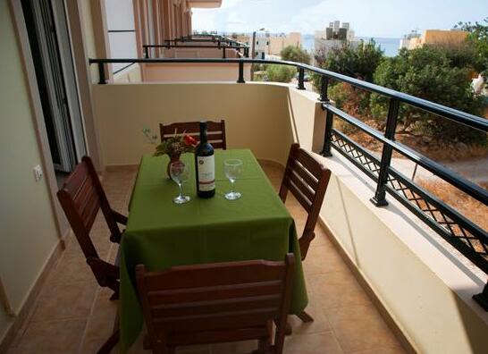 Sunny Apartments - Photo2