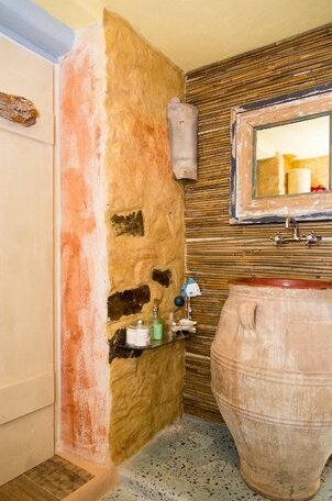 The Old Pomegranate House - Photo3