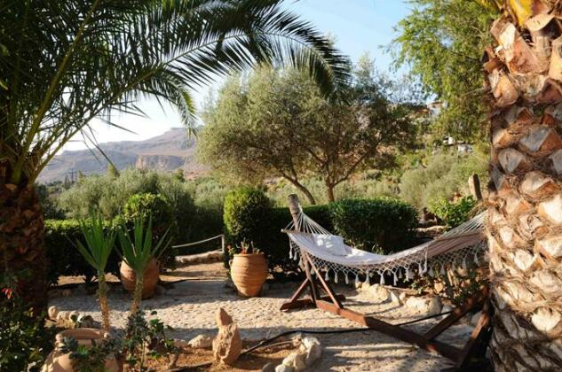 Yiannis Retreat - Photo2